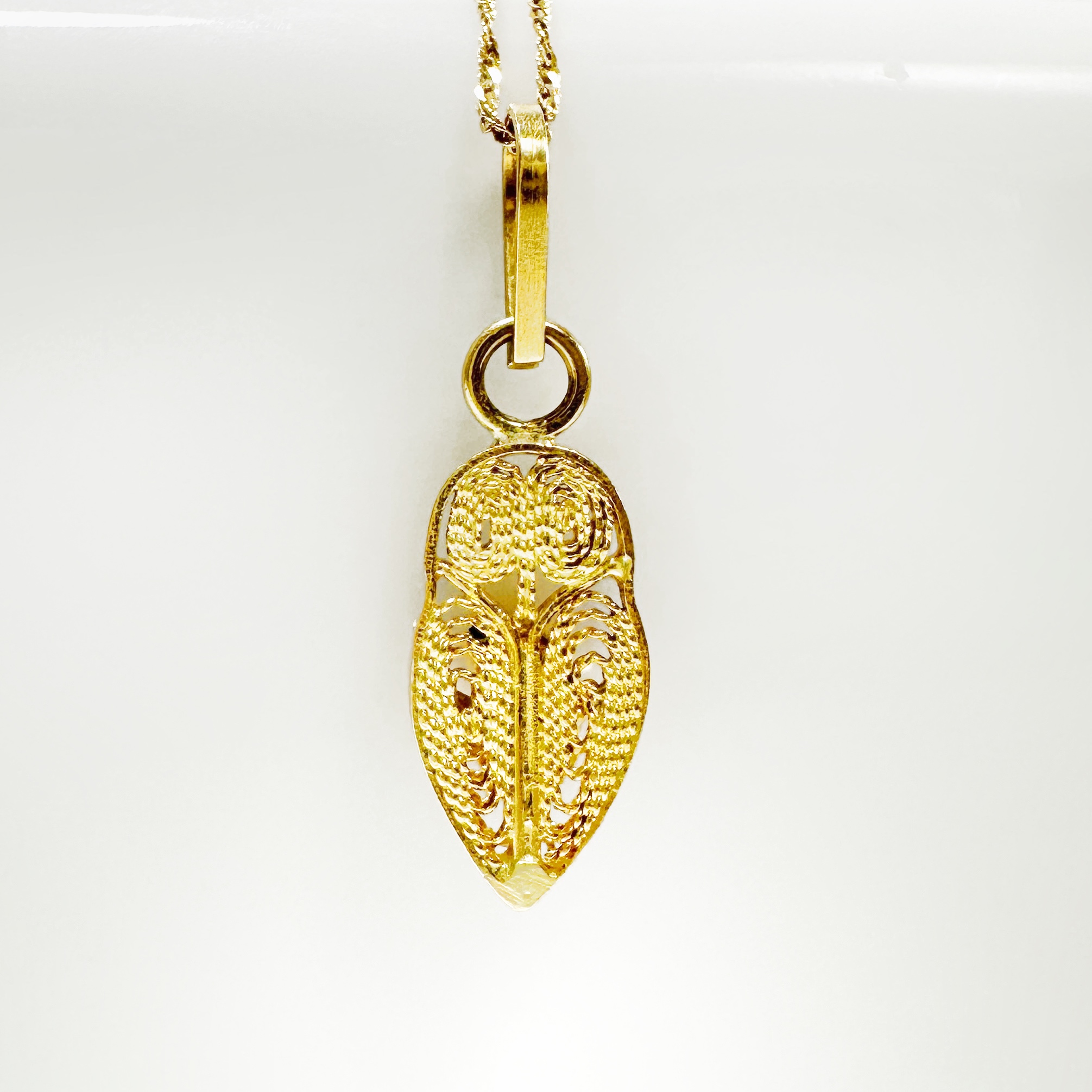 Vintage Gold Baboush Pendant 8