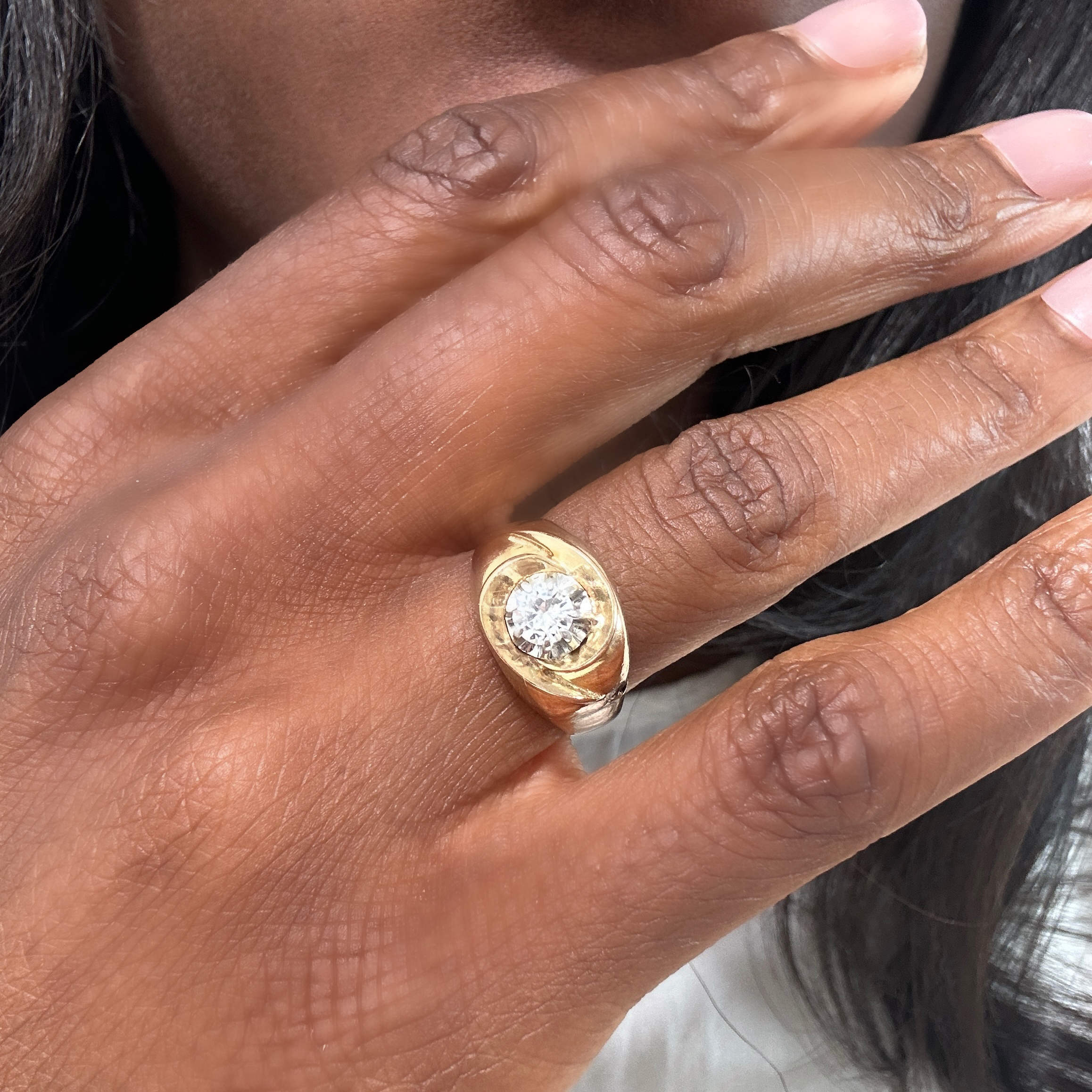 Vintage Gold Diamond Swirl Ring 9