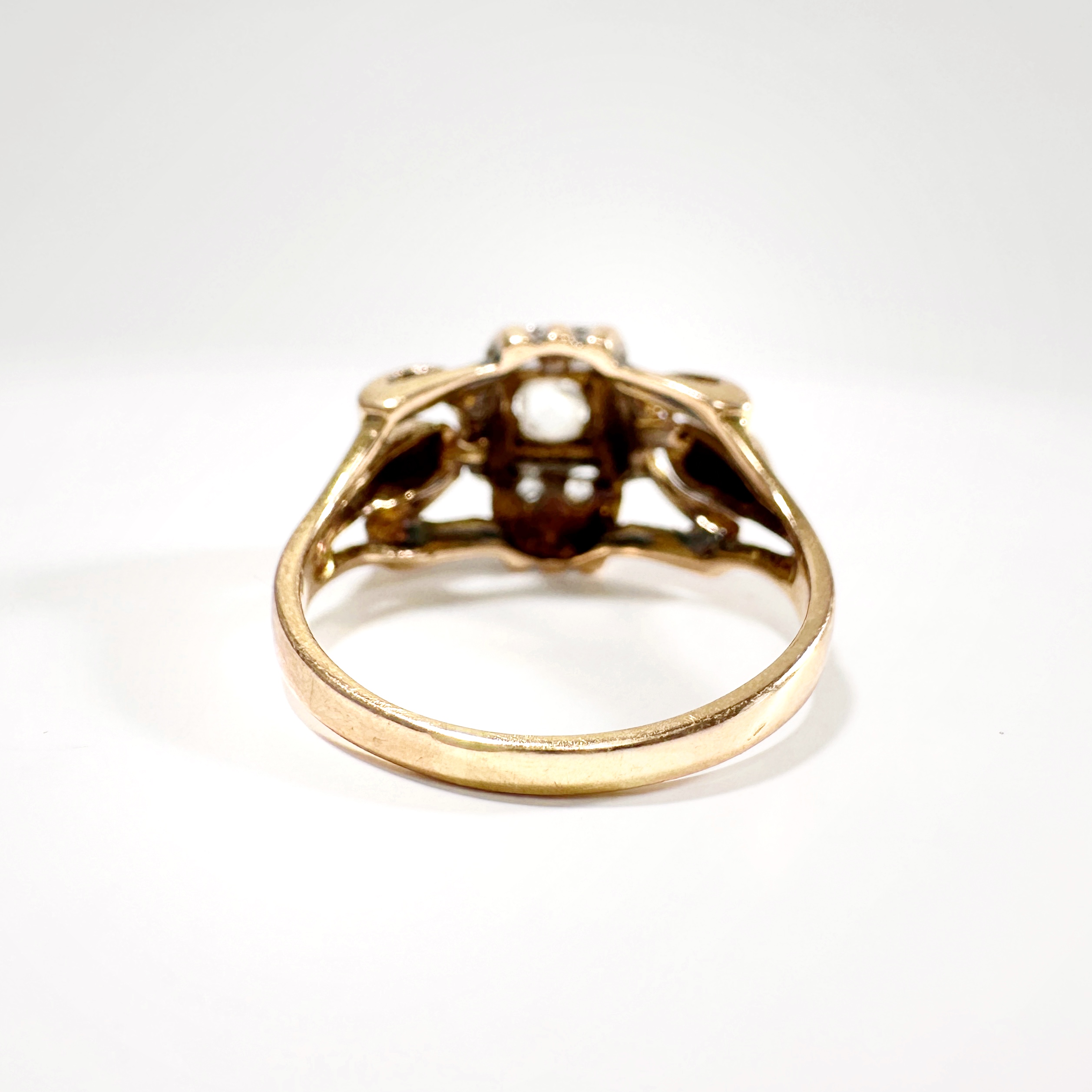 Vintage Gold Diamond Tank Ring 7