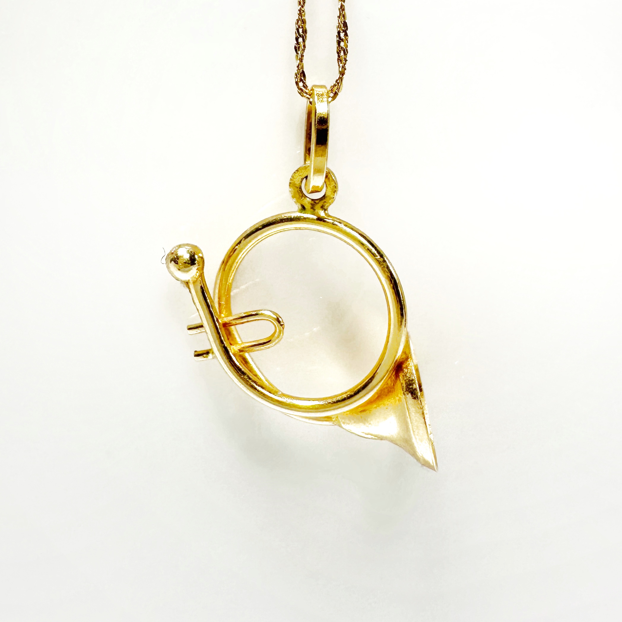 Vintage Gold Hunting Horn 1