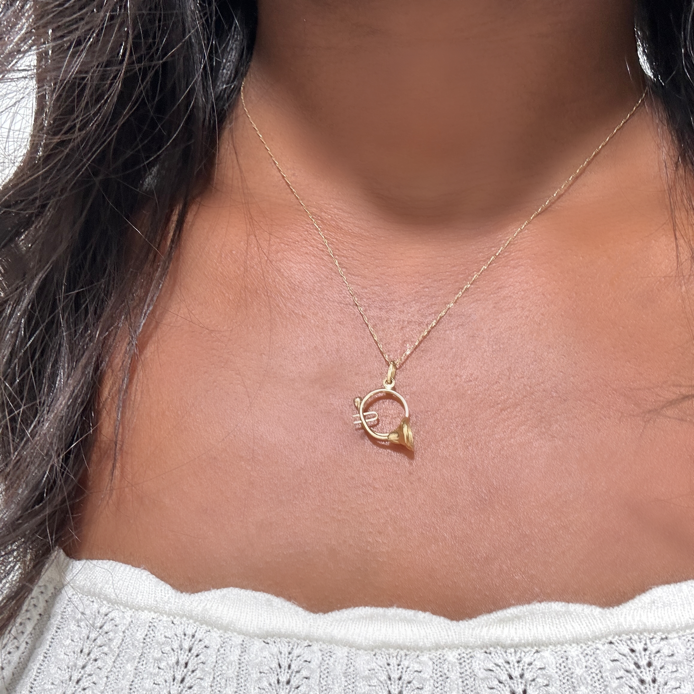 Vintage Gold Hunting Horn 8