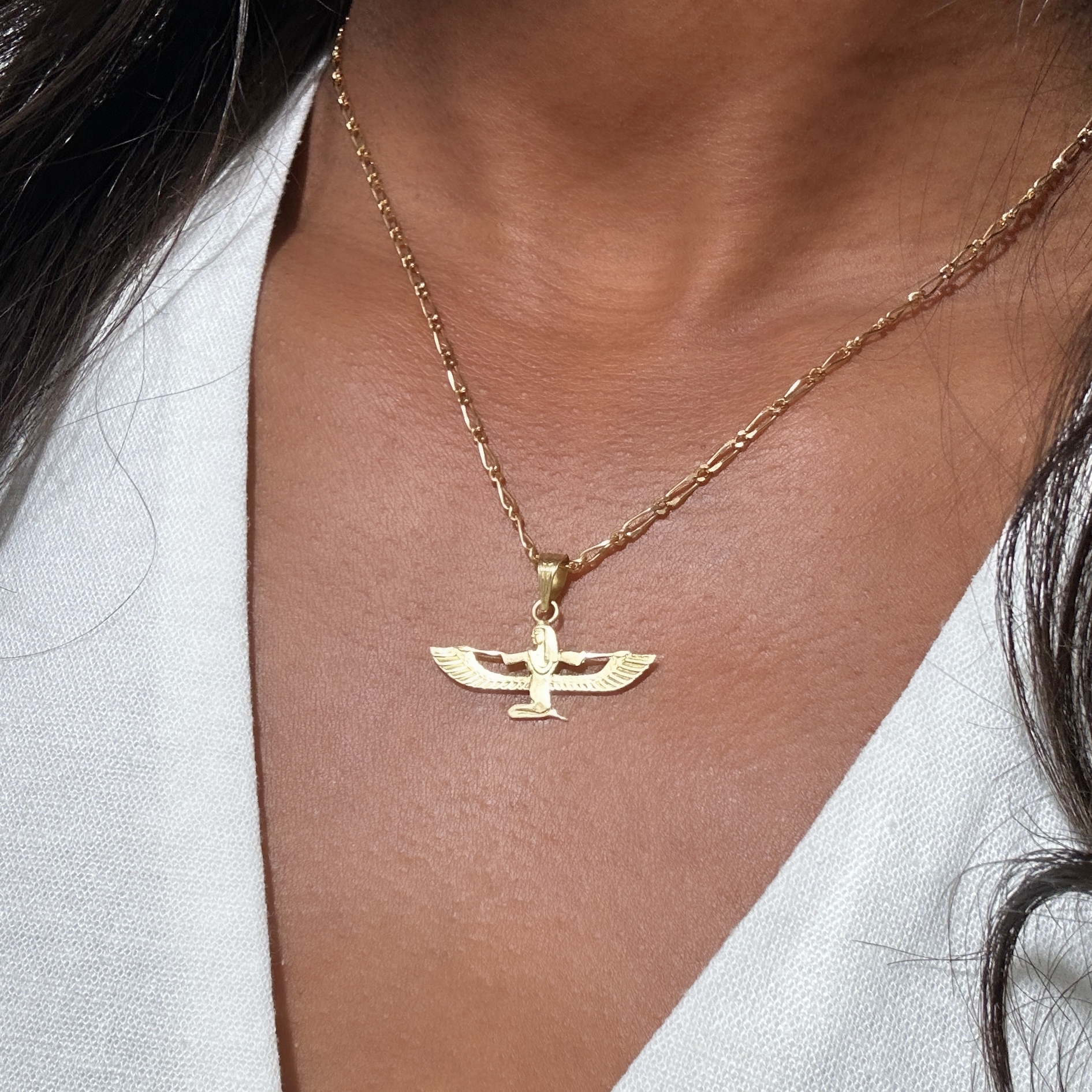 Vintage Gold Isis Egyptian Pendant (2)