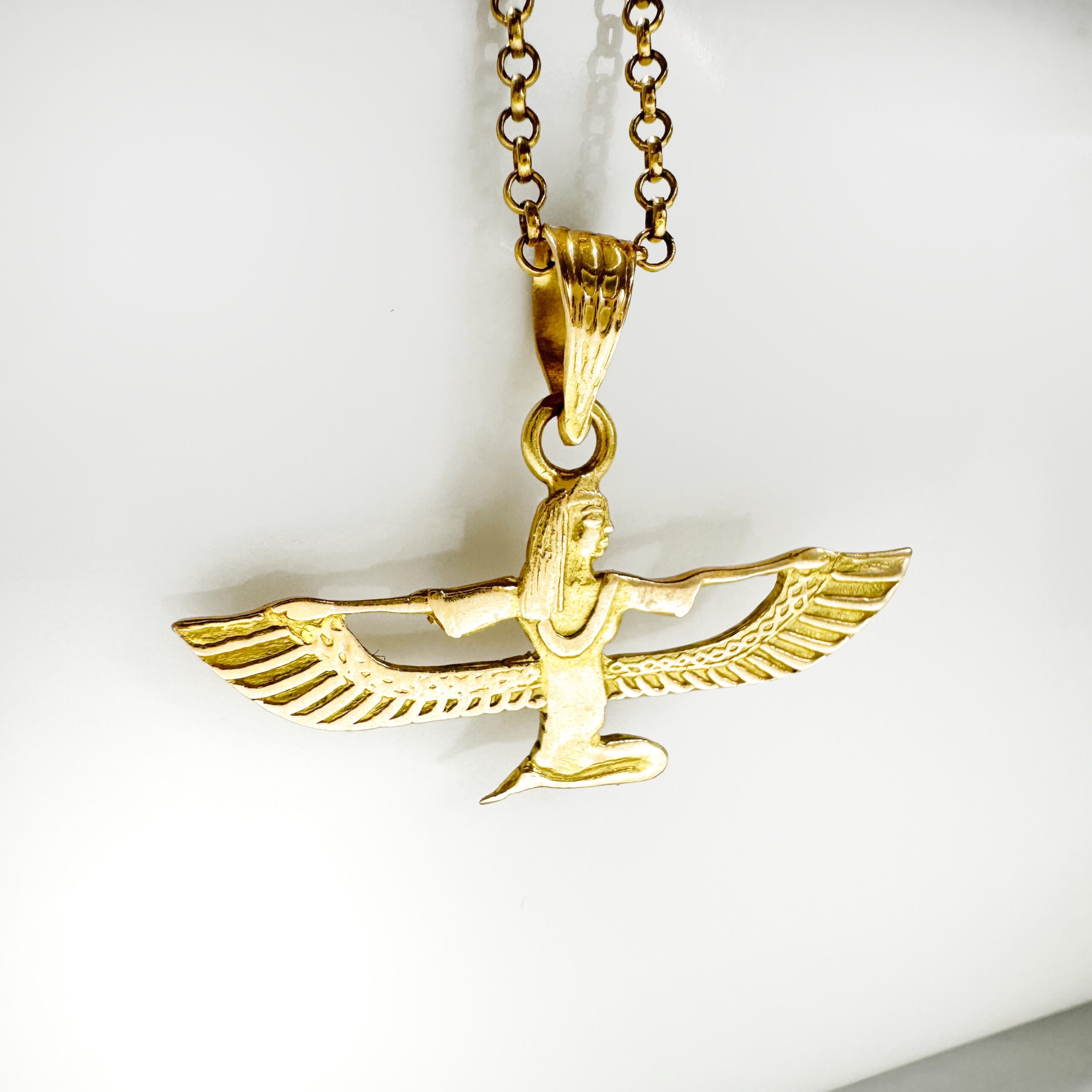 Vintage Gold Isis Egyptian Pendant (6)