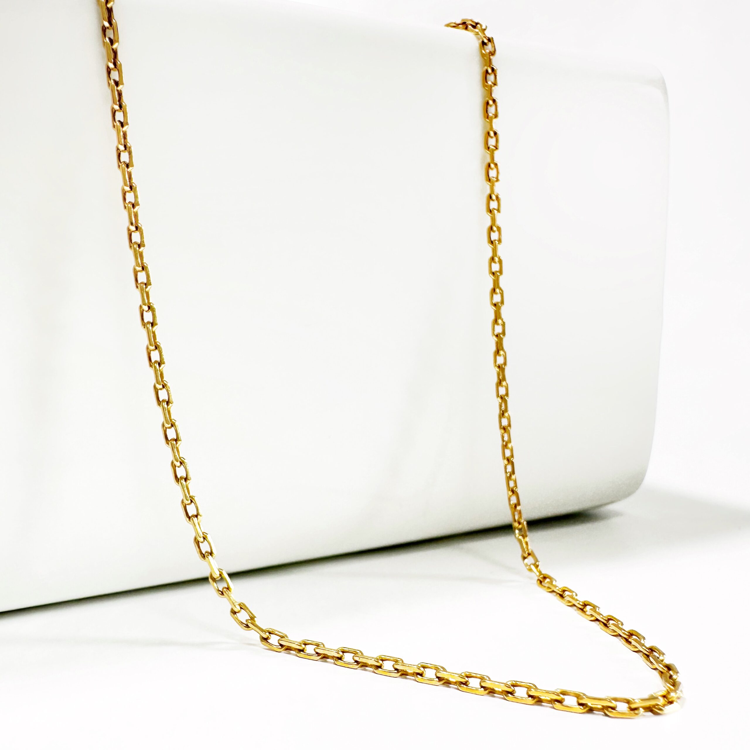 18k Gold Vintage Gold Belcher Chain (2)
