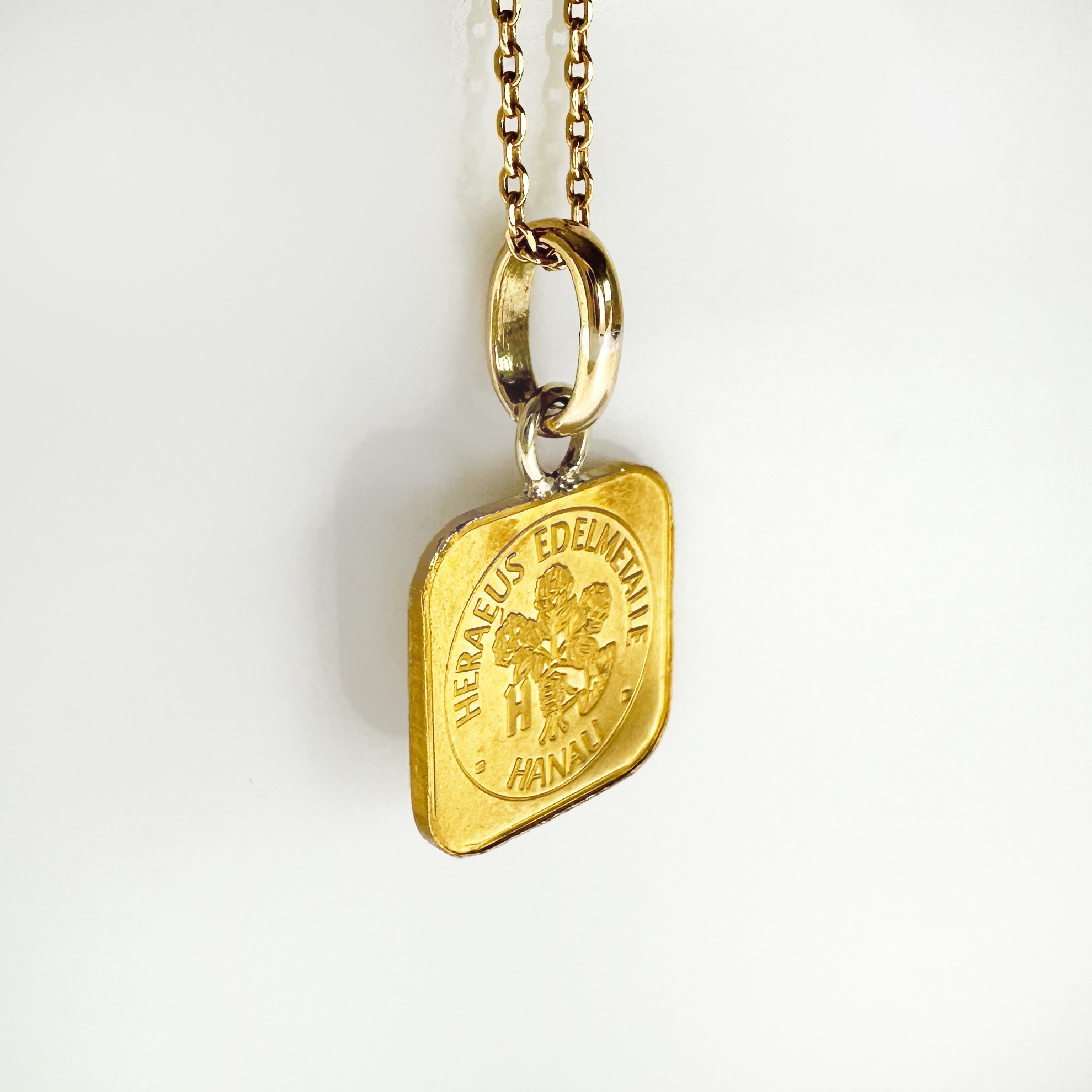 24kt Vintage Gold Bar Pendant (4)