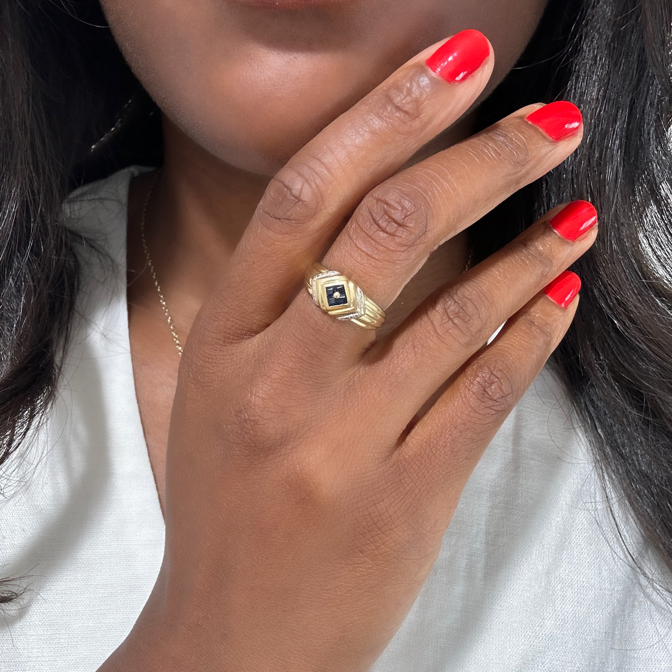 Vintage Art Deco Gold Sapphire Ring (1)