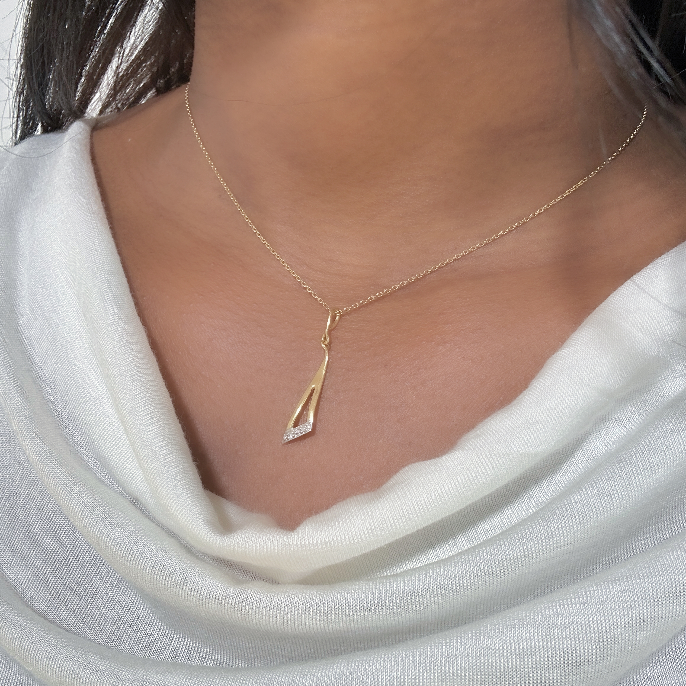 18k Gold Vintage Diamond Pendant (1)