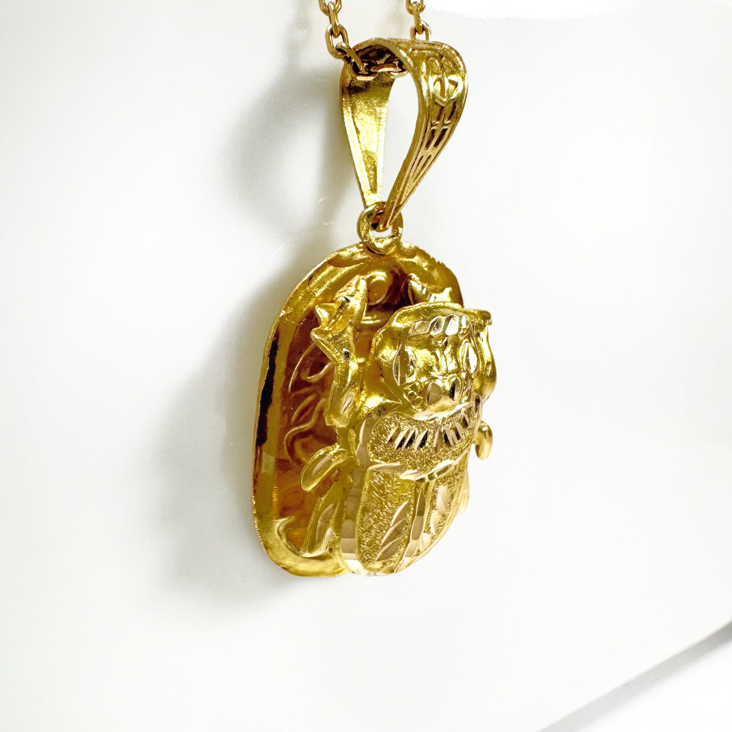 18k Gold Vintage Egyptian Beetle Scarab Pendant (3)