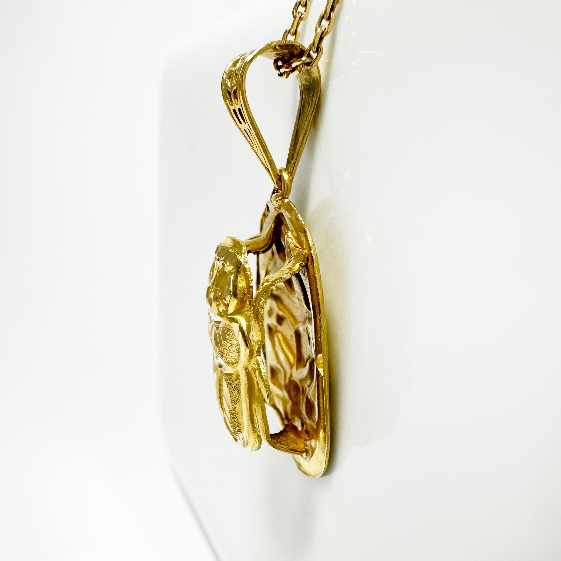 18k Gold Vintage Egyptian Beetle Scarab Pendant (5)