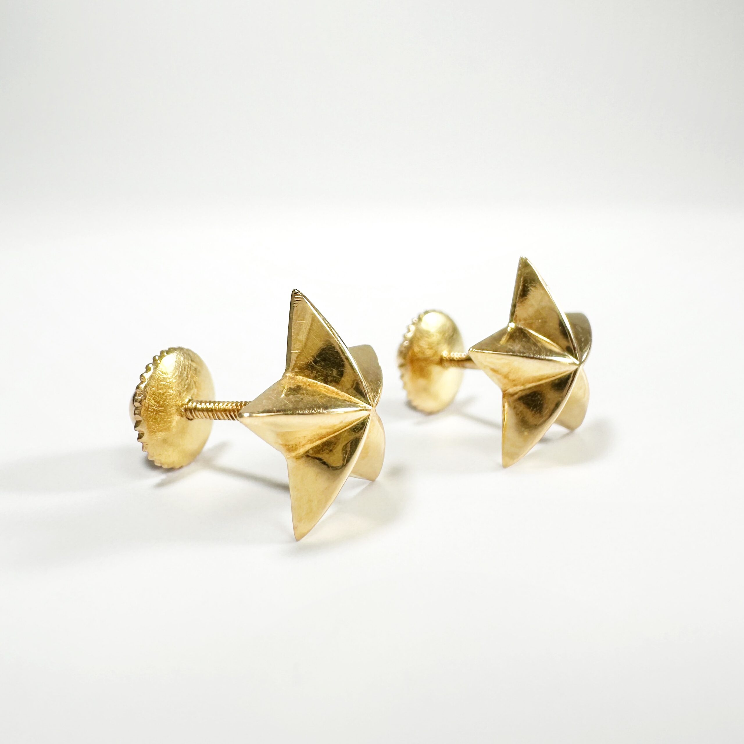 18k Gold Vintage Star Earrings (1)