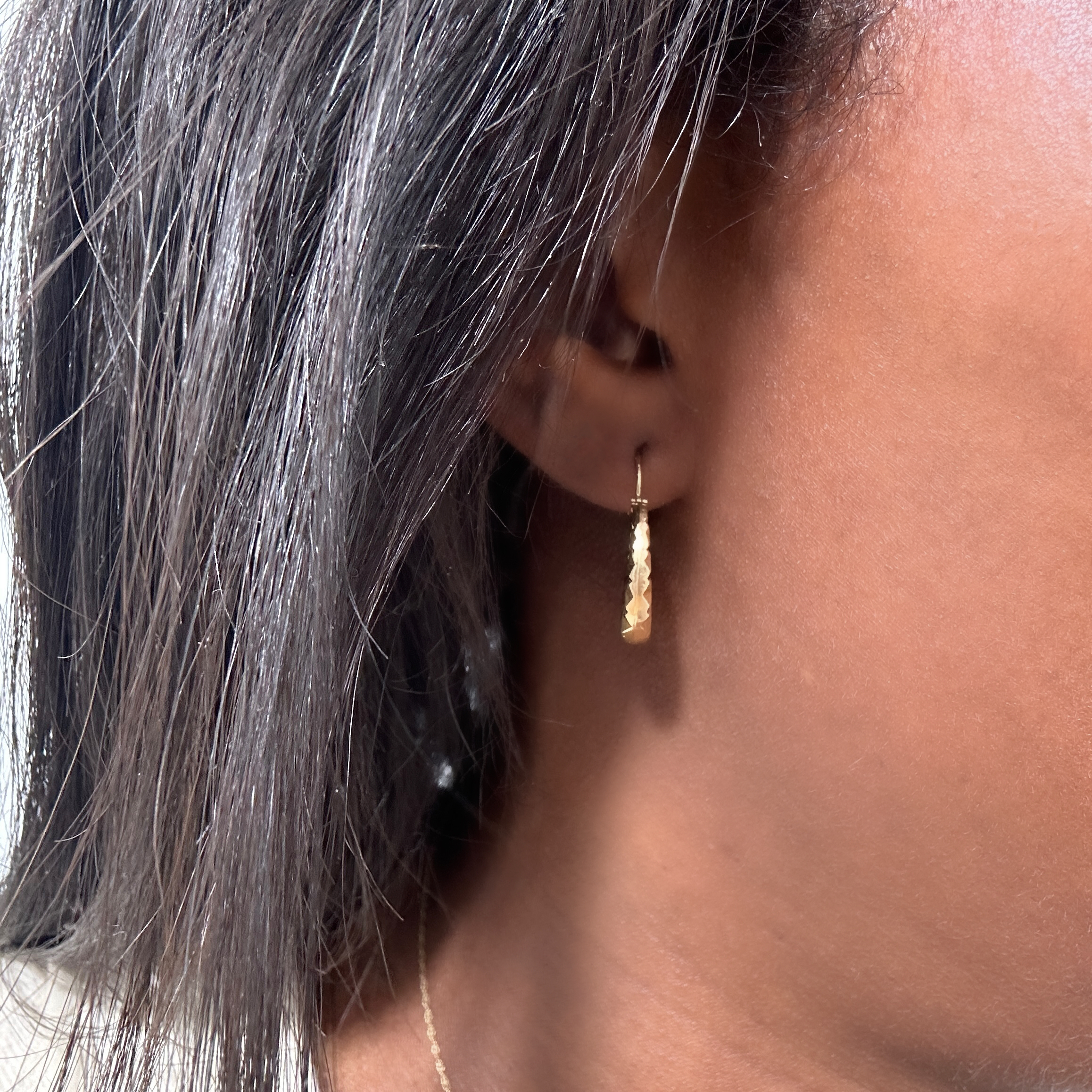 Gold Hoop Earrings Chiselled Diamond Pointe Vintage (3)