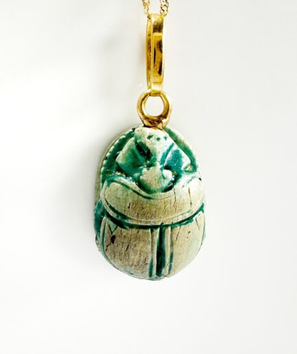 Gold and ceramic Egyptian lucky beetle pendant "Elun"