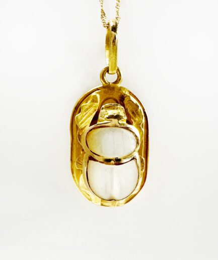 Gold and mother-of-pearl beetle lucky pendant "Auron"