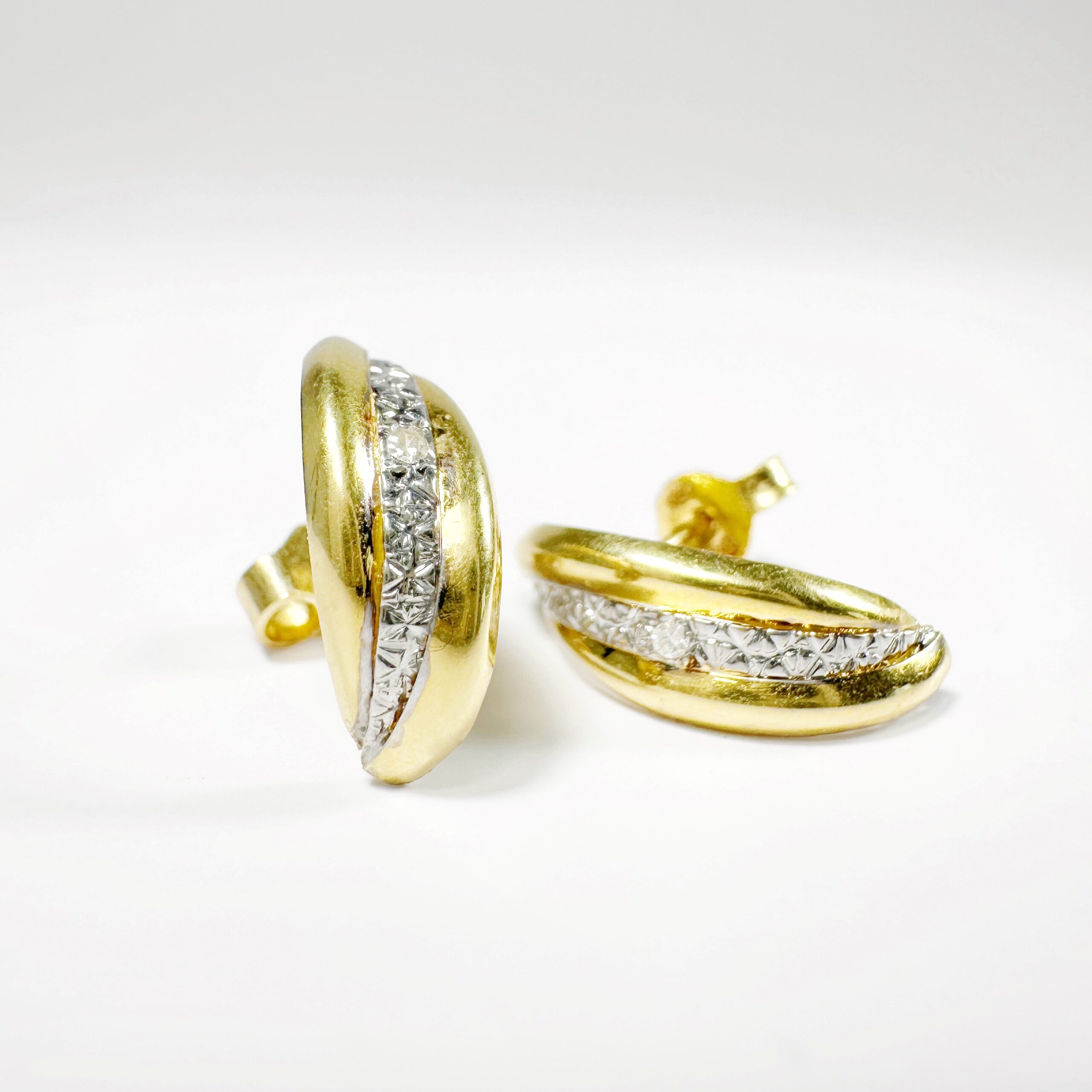 Vintage 18k Gold And Diamond Earrings (2)