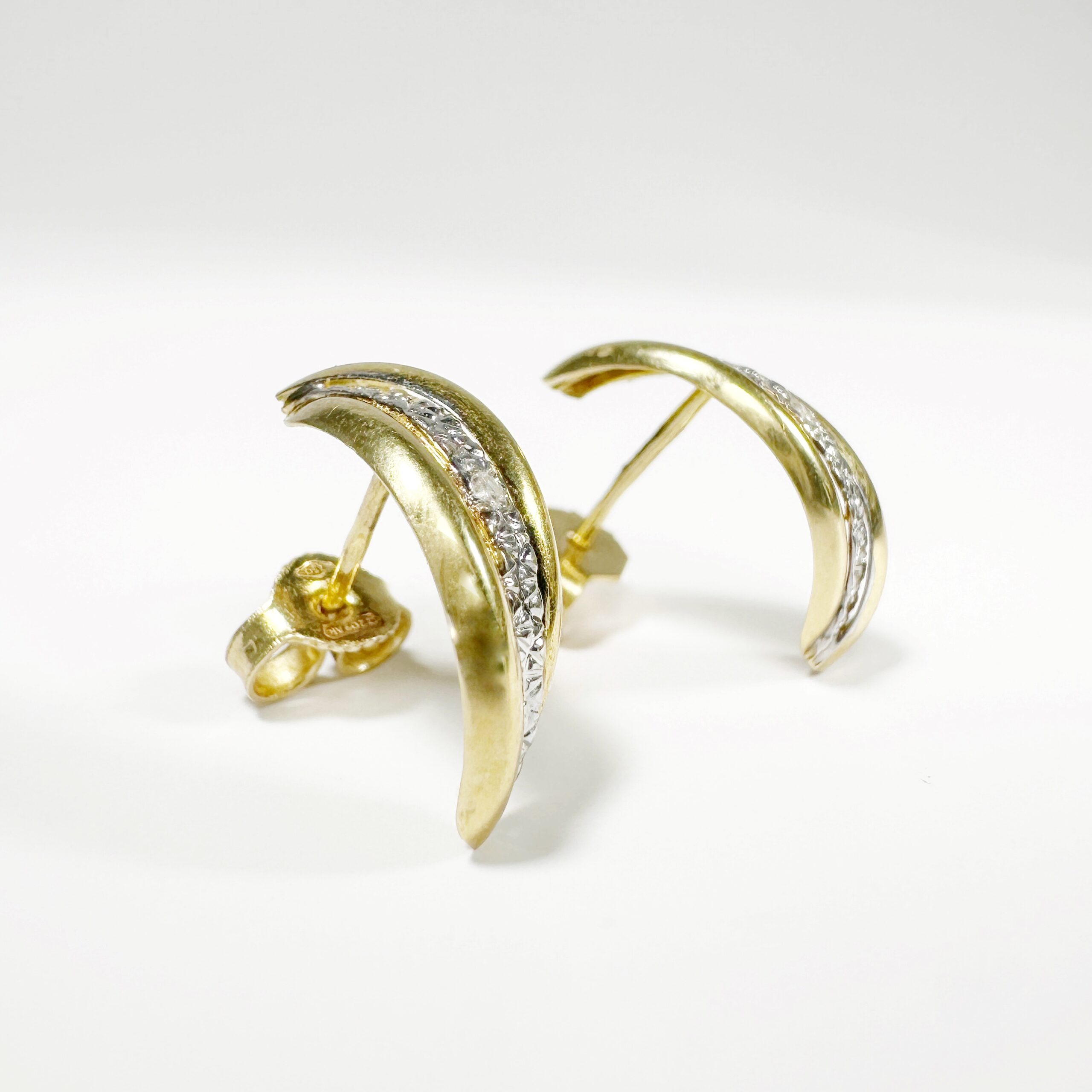 Vintage 18k Gold And Diamond Earrings