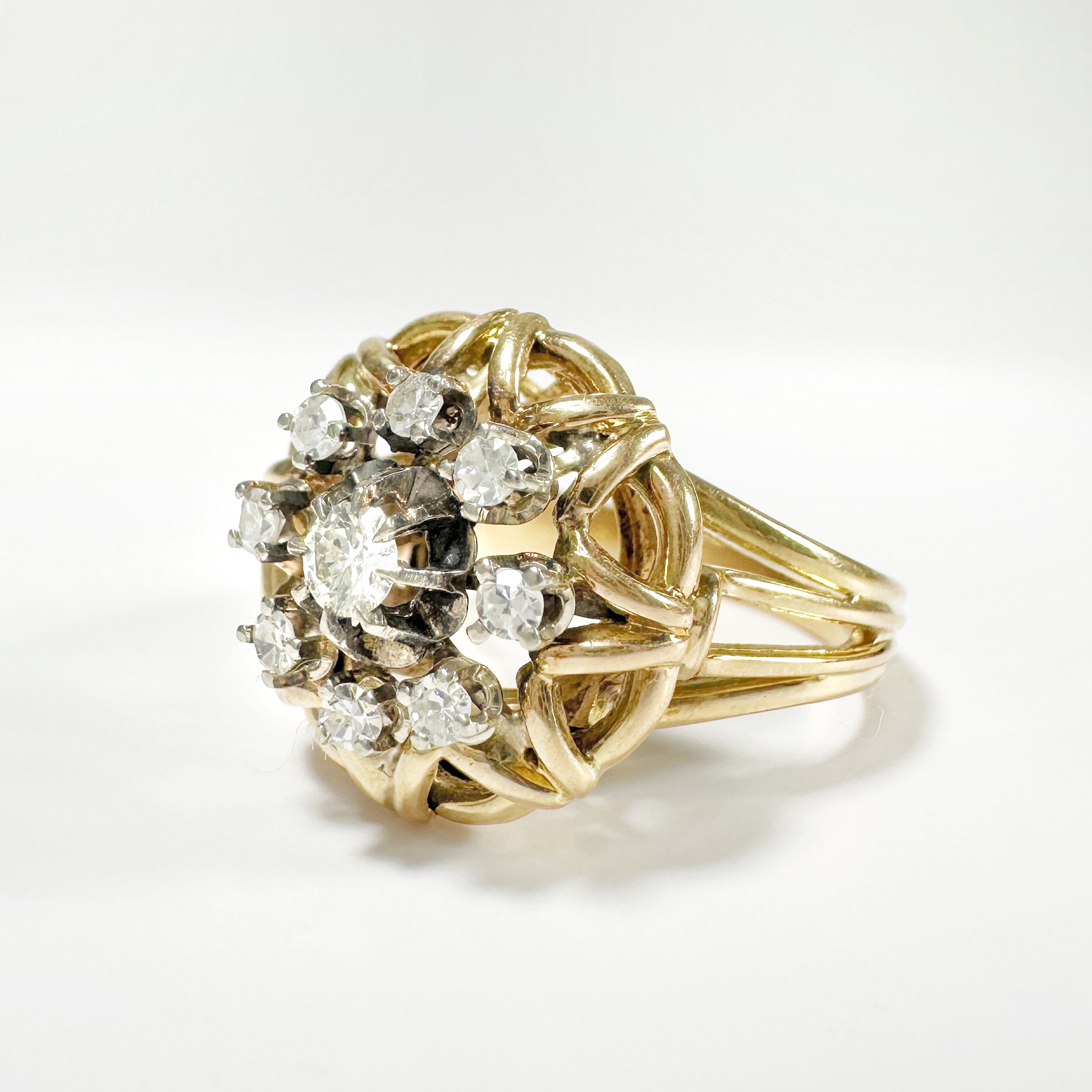 Vintage 18k Gold Diamond Ring (6)