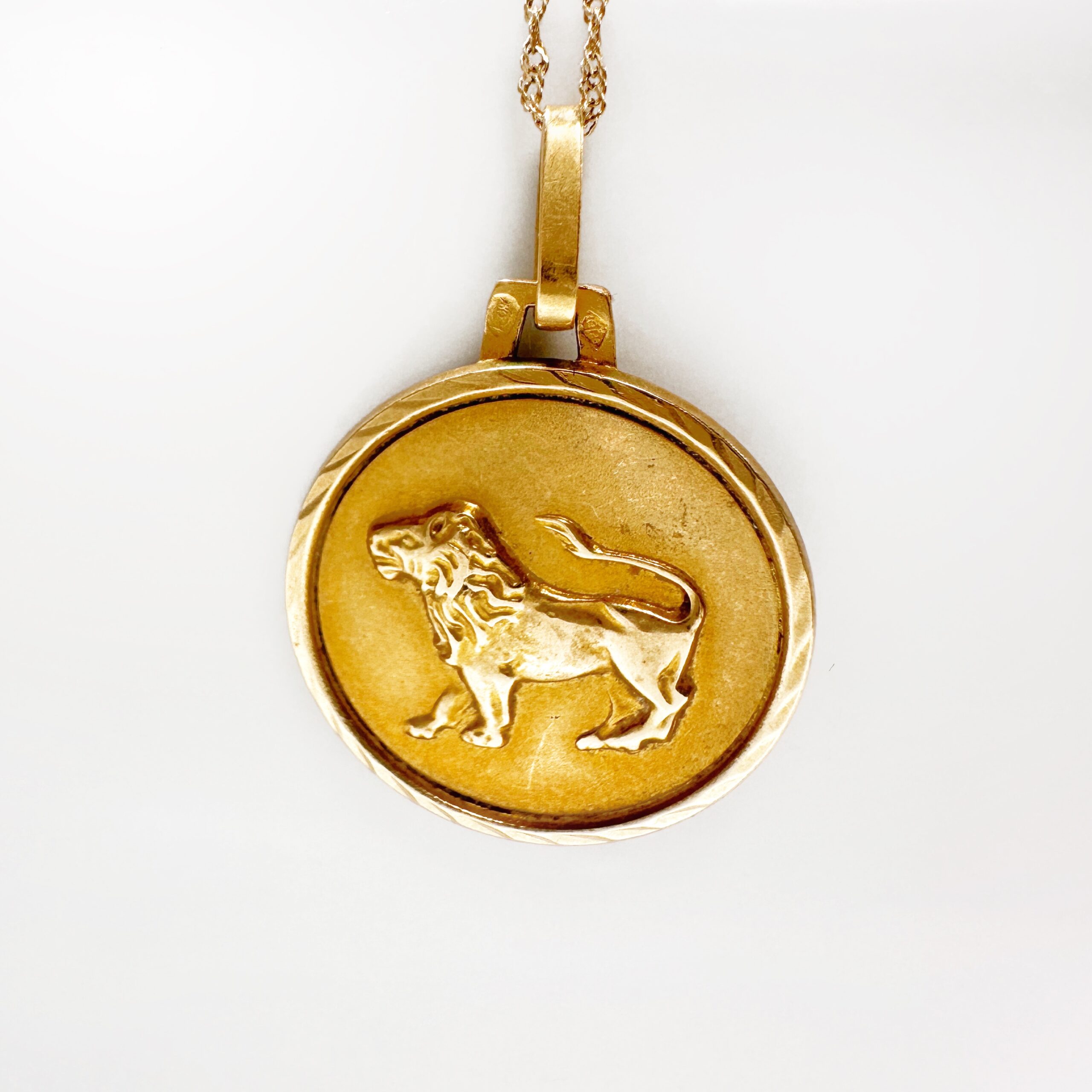 Vintage Gold Lion Astrological Medal (1)