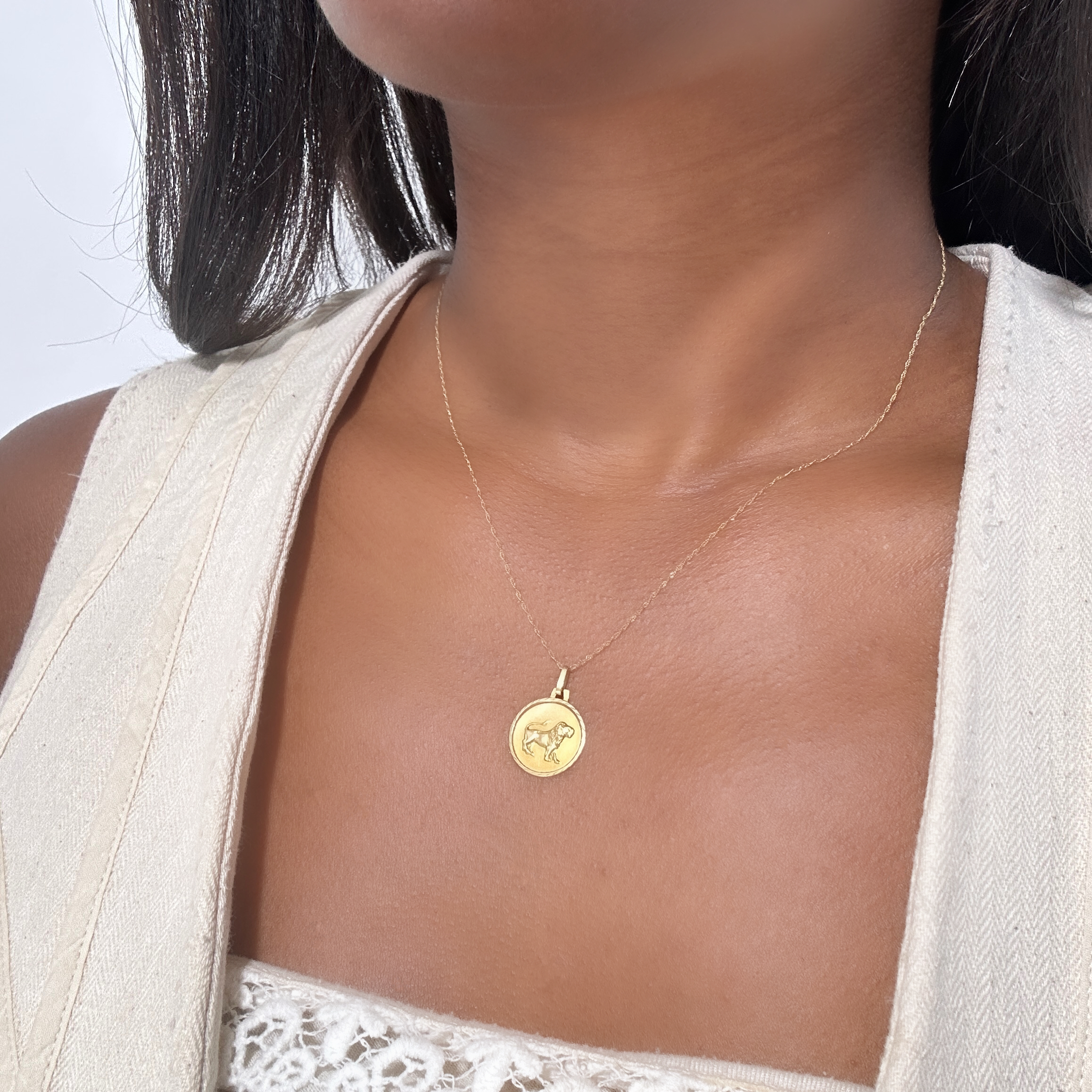 Vintage Gold Lion Astrological Medal (1)