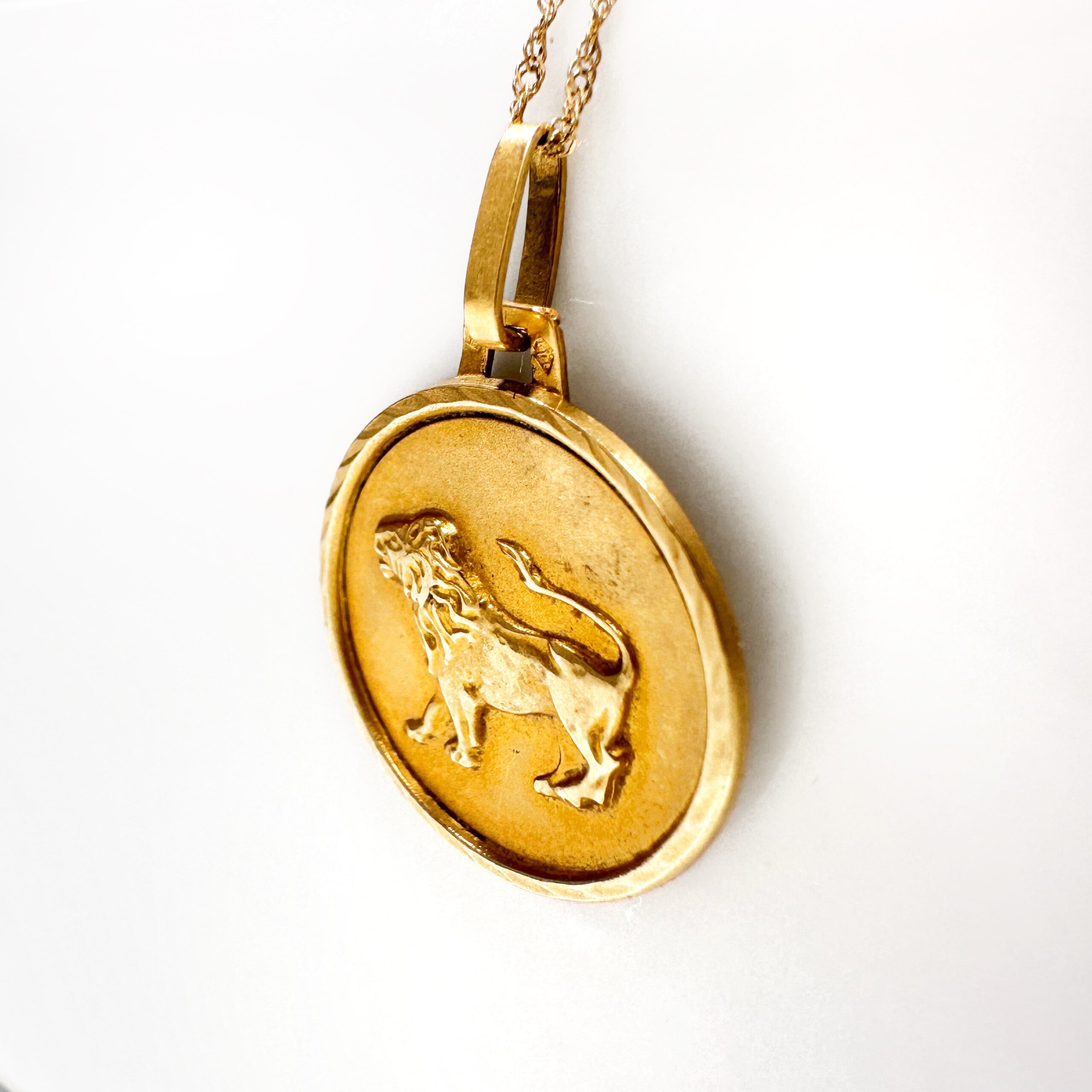 Vintage Gold Lion Astrological Medal (8)