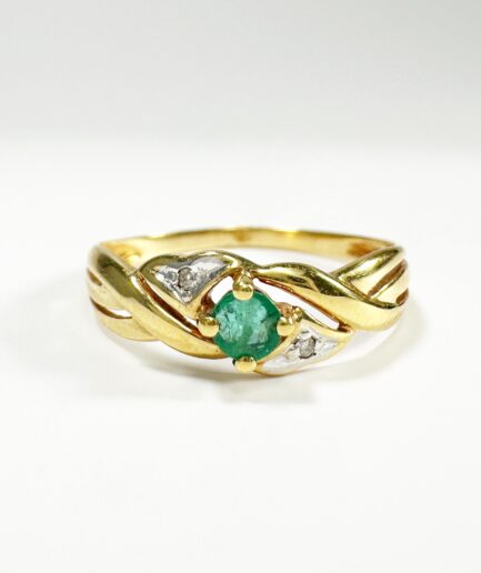 Gold, emerald and diamond ring "Sirélie"