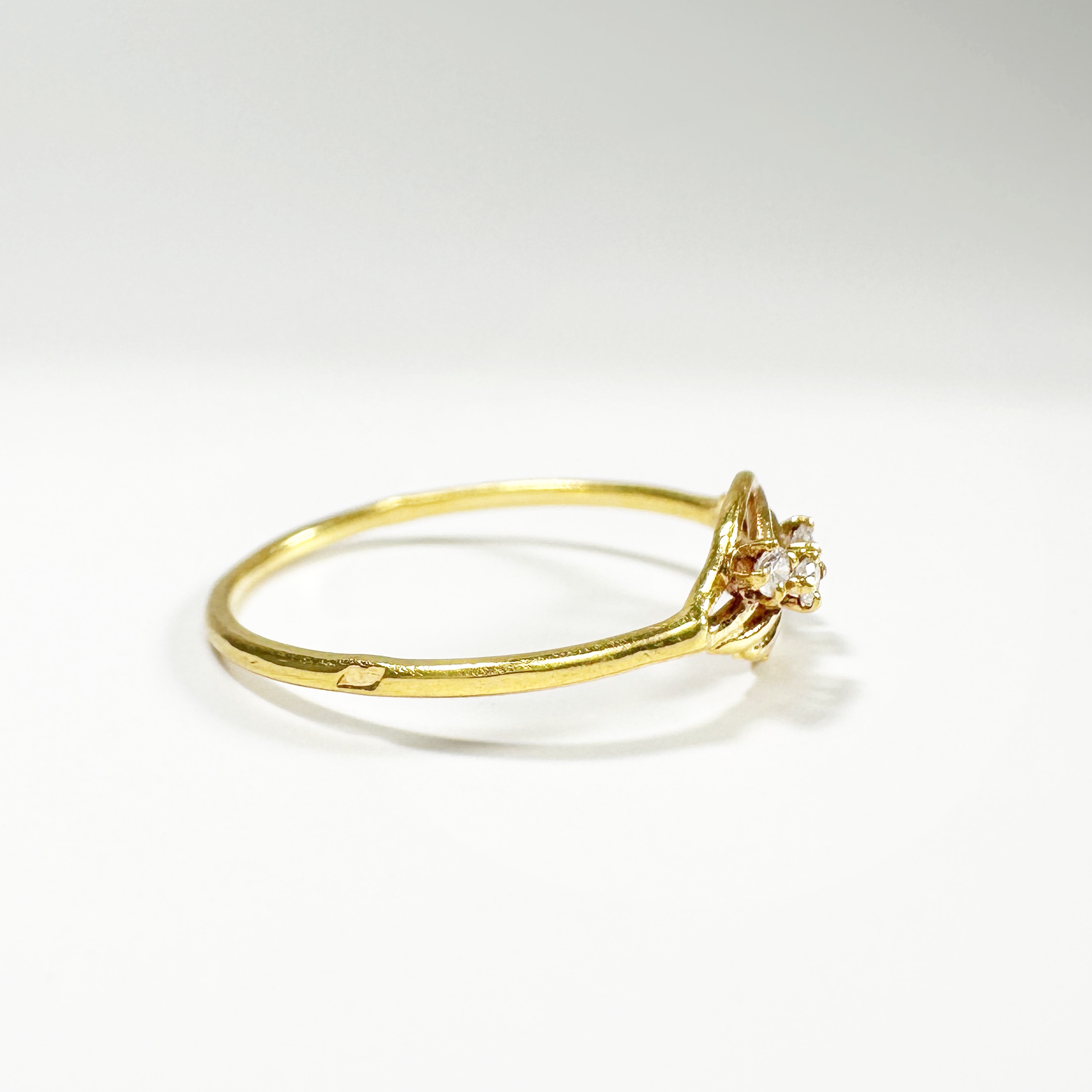 Vintage Gold And Diamonds Filigree Ring