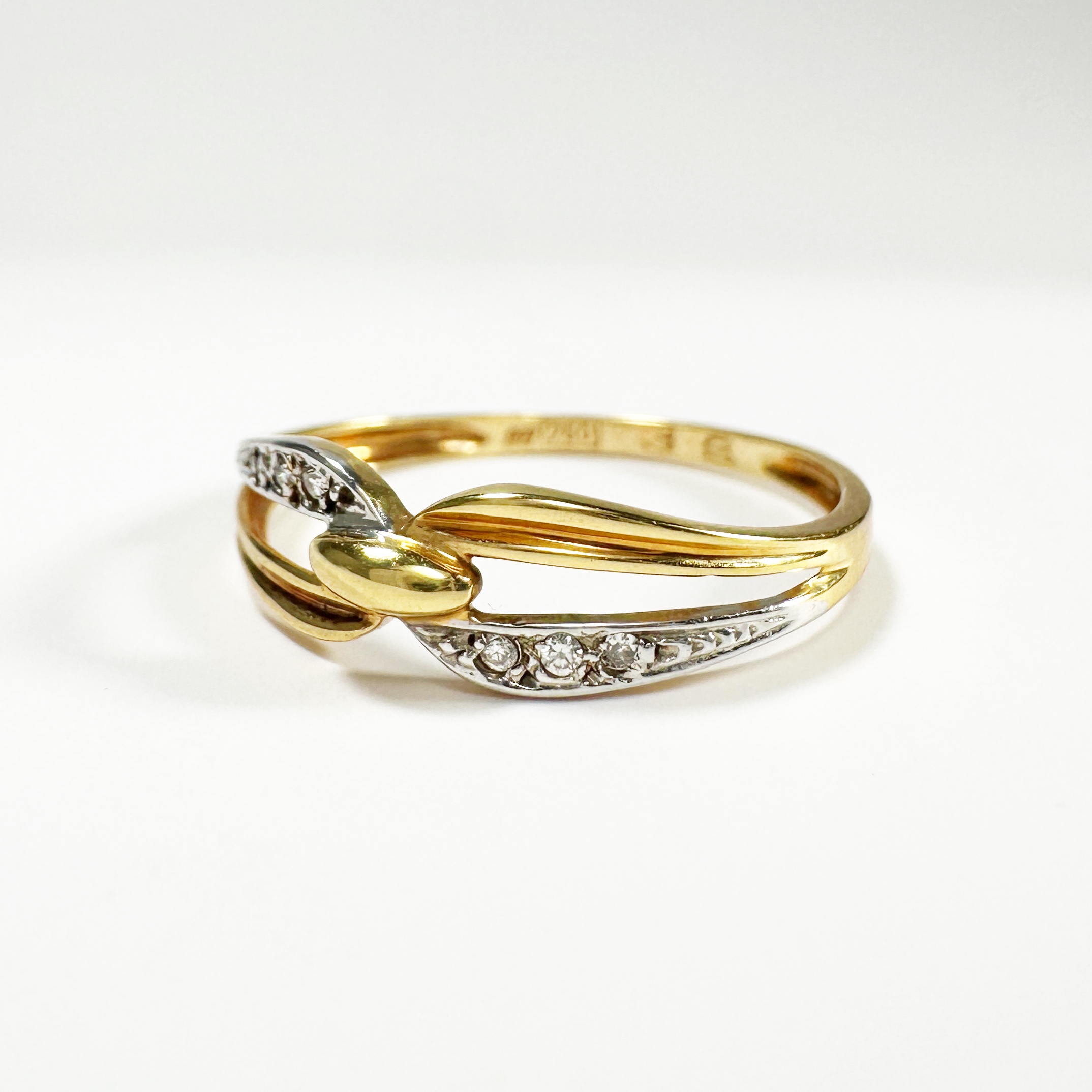 Vintage Gold And Diamonds Infinity Ring (2)