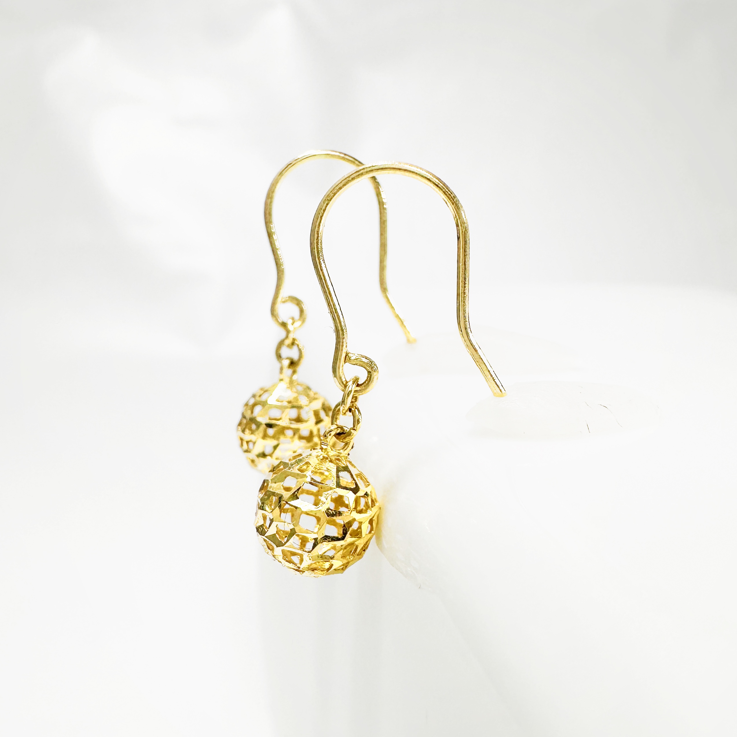Vintage Gold Chisseled Bead Earrings (2)
