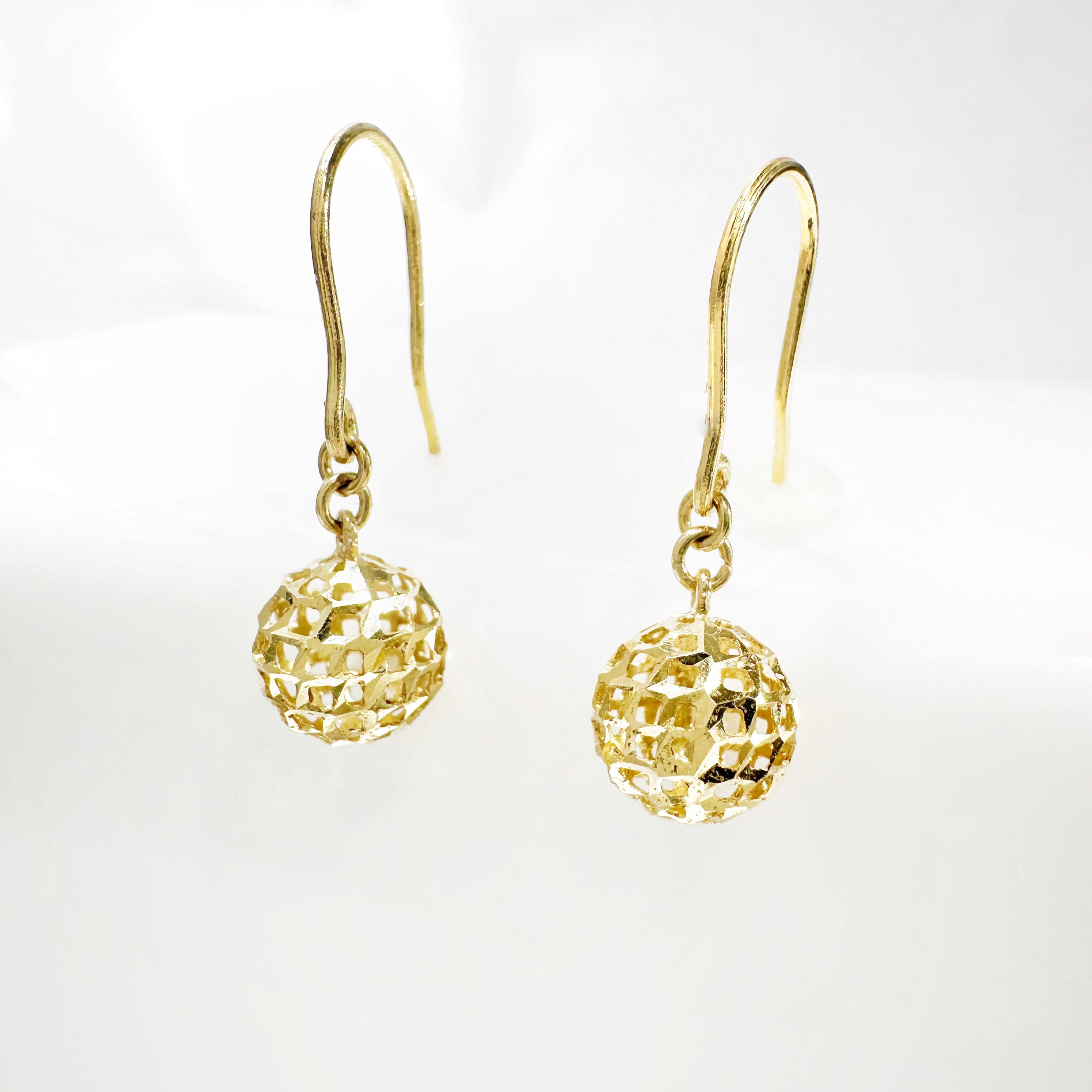 Vintage Gold Chisseled Bead Earrings (4)