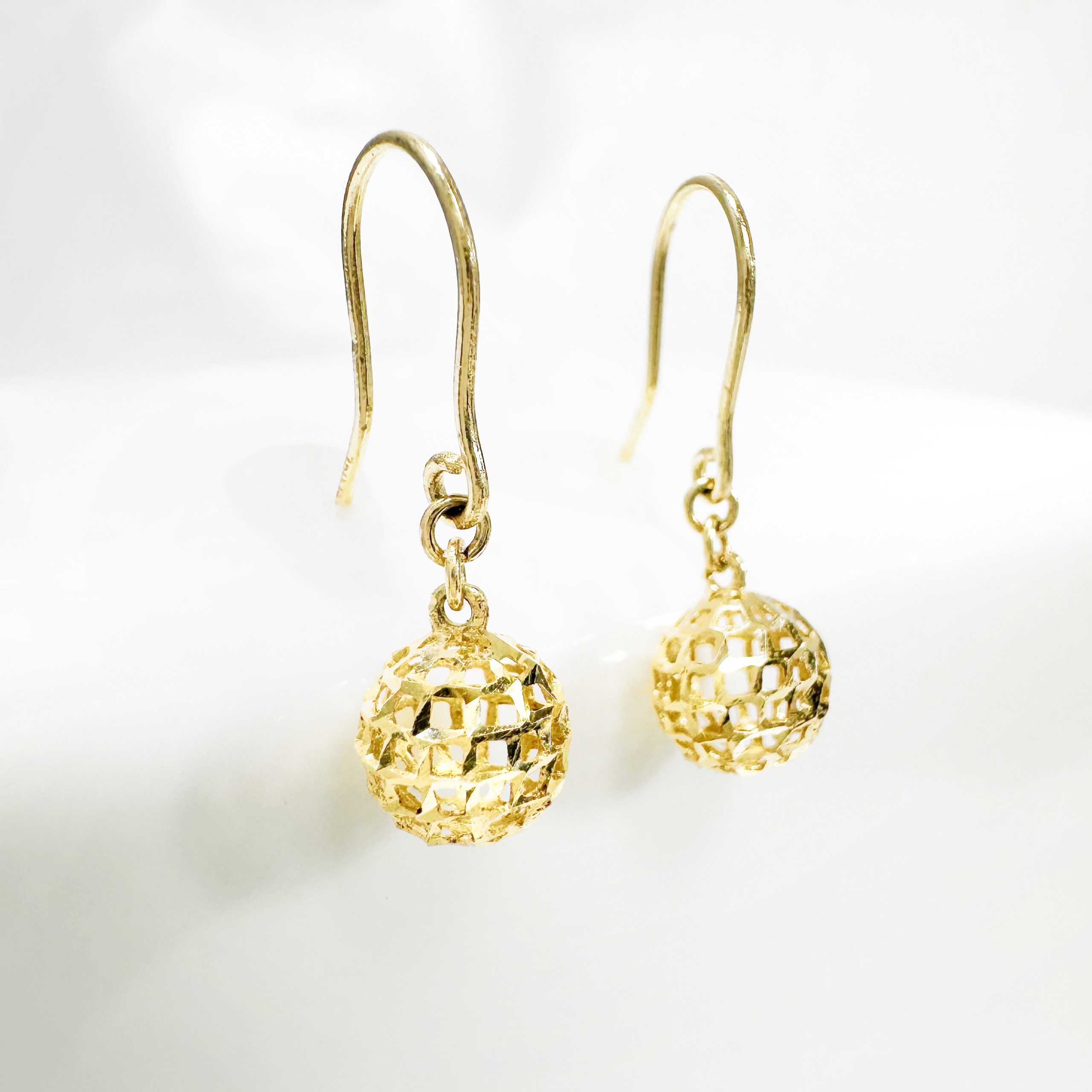 Vintage Gold Chisseled Bead Earrings (6)
