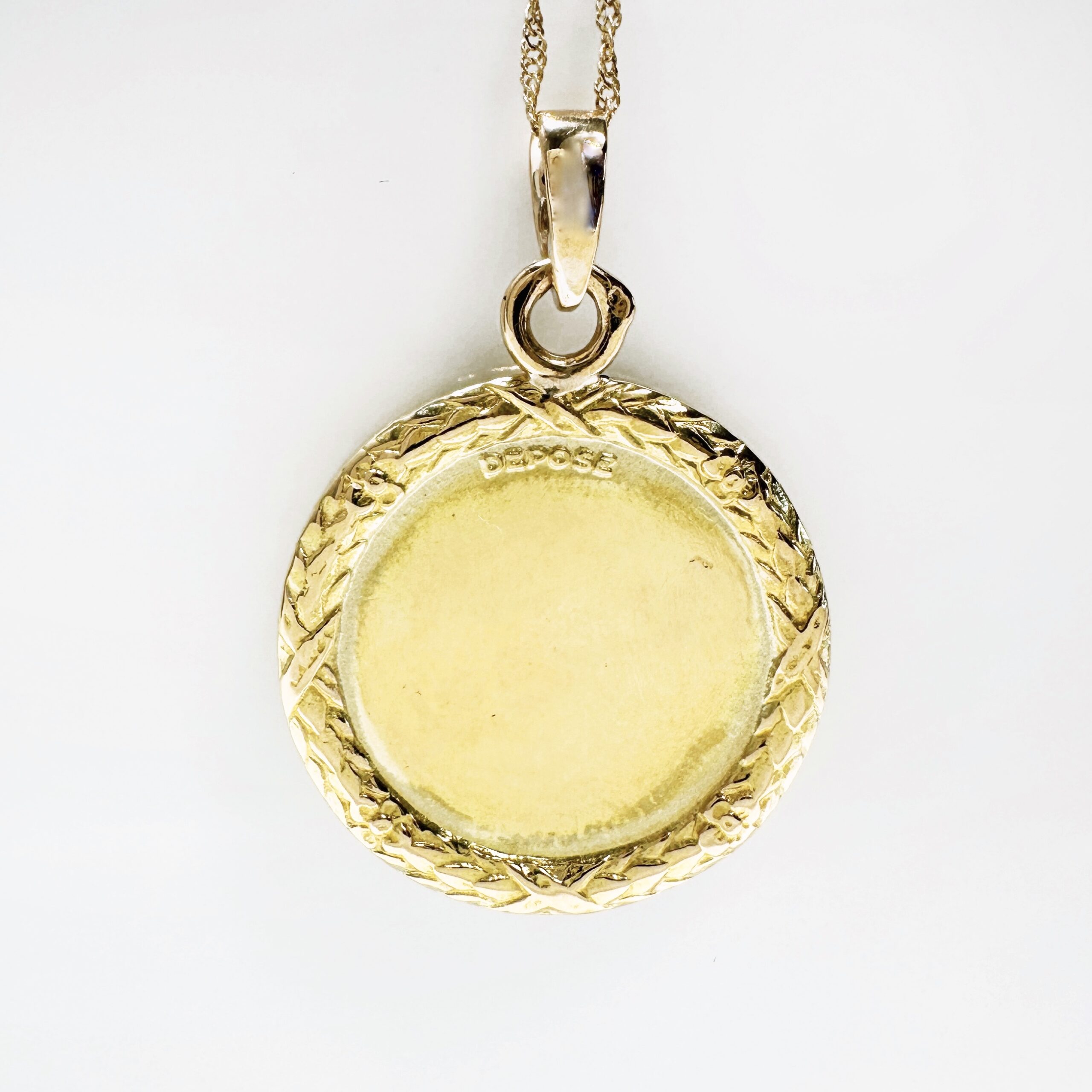 Vintage Gold Diamond Ruby Augis Love Medal (6)