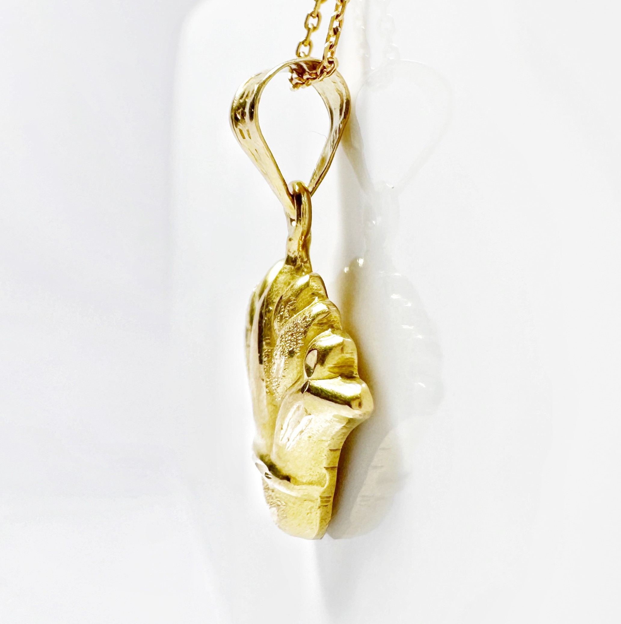 Vintage Gold Egyptian Lotus Pendant (6)