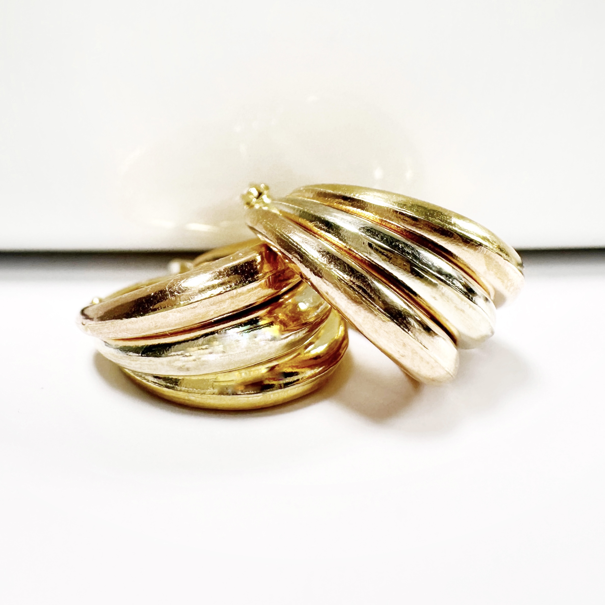 vintage_gold_hoop_trinity_earrings (5)