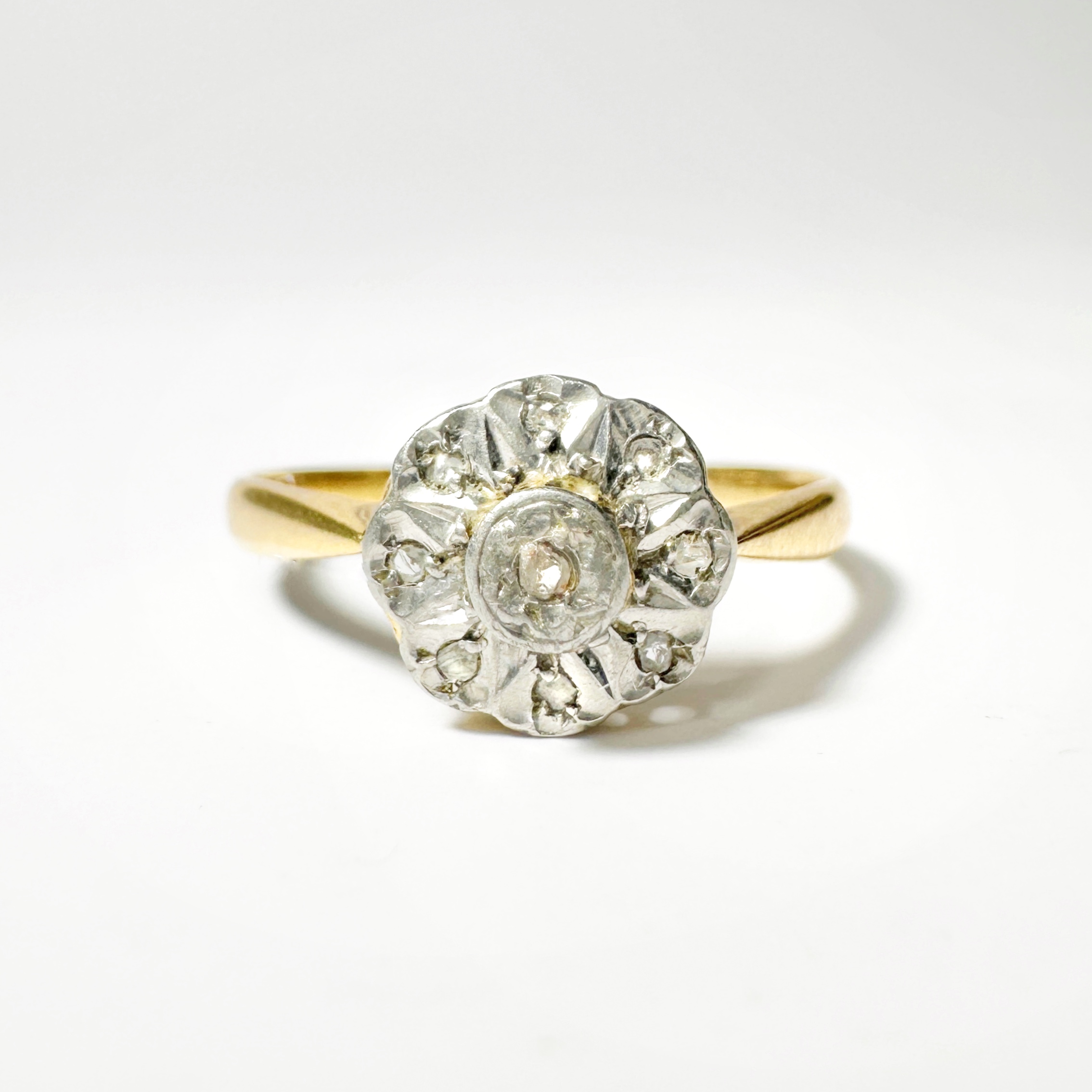 Antique Gold Diamond Cluster Ring (2)