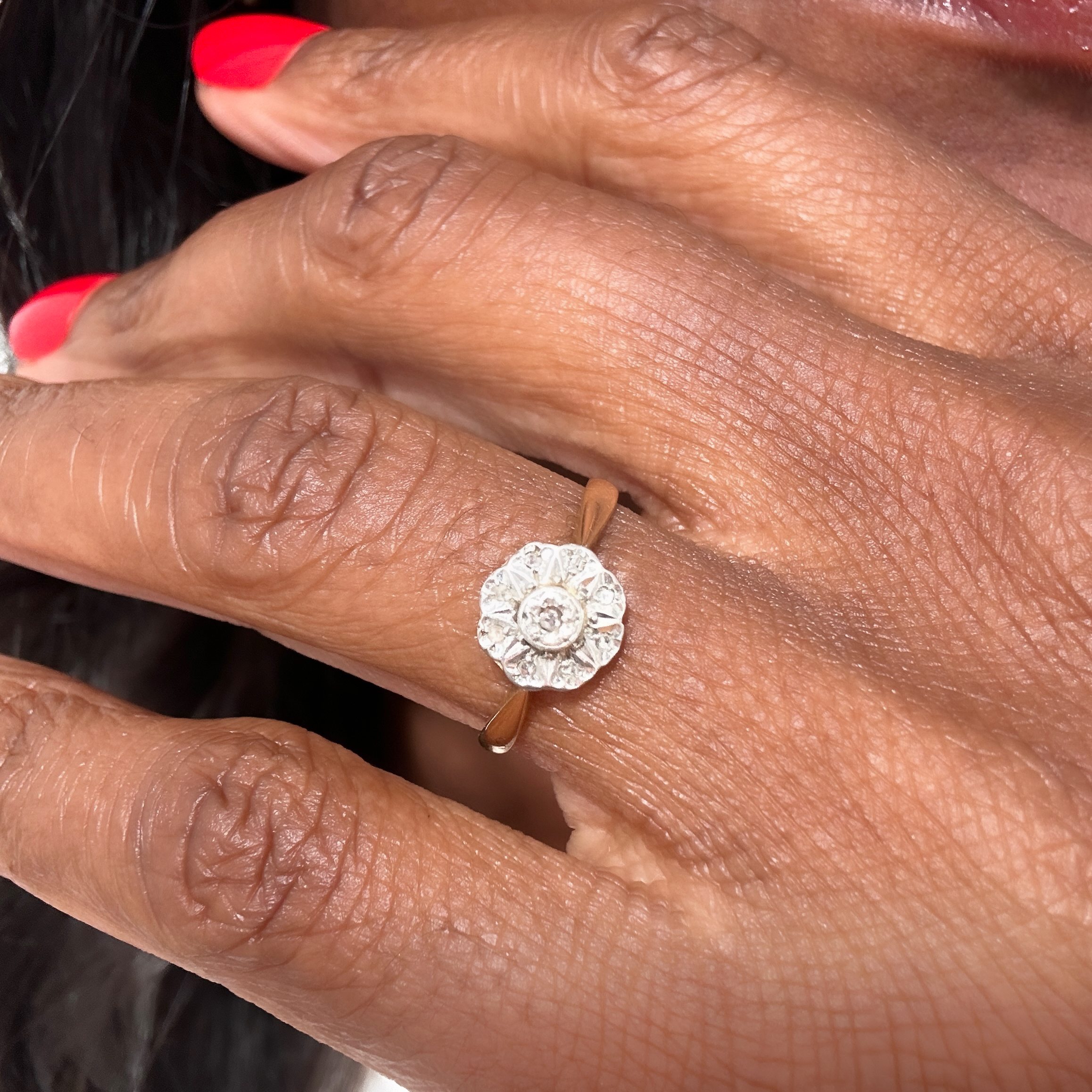 Antique Gold Diamond Cluster Ring (3)