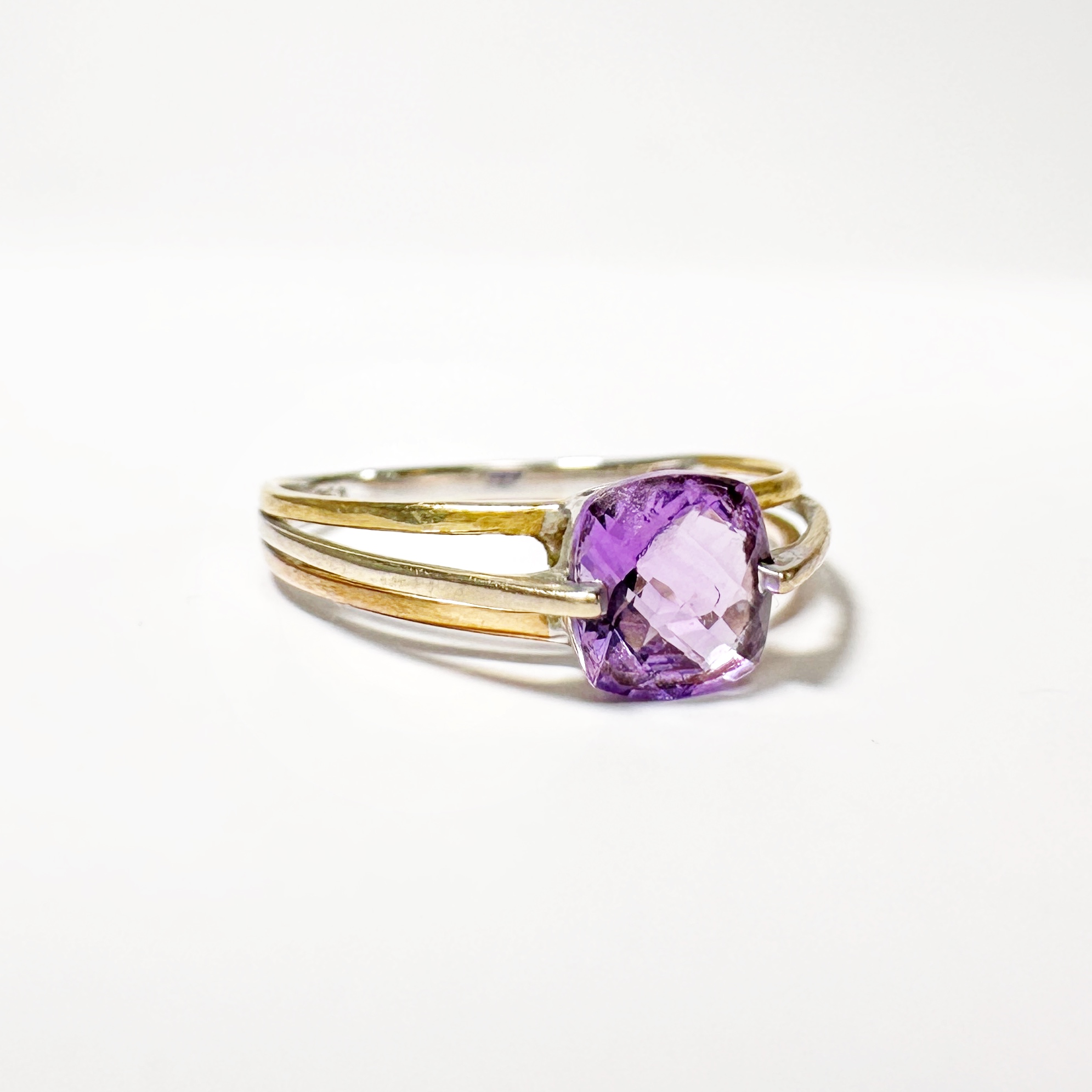 Vintage Gold Amethyst Cushion Ring (3)