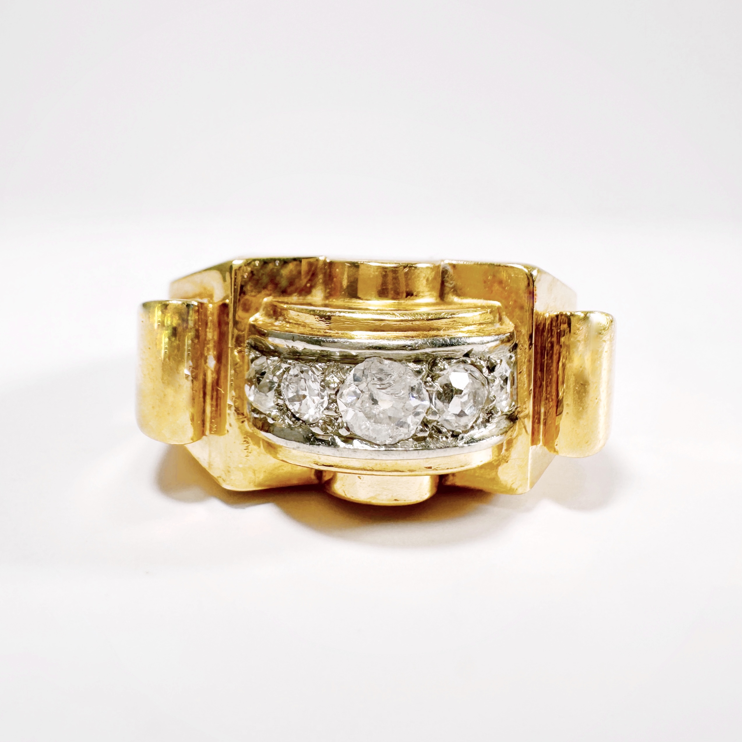Vintage Gold And Diamond Tank Ring (1)