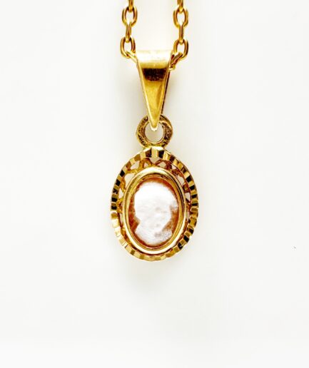 Pendentif camée "Ariette"