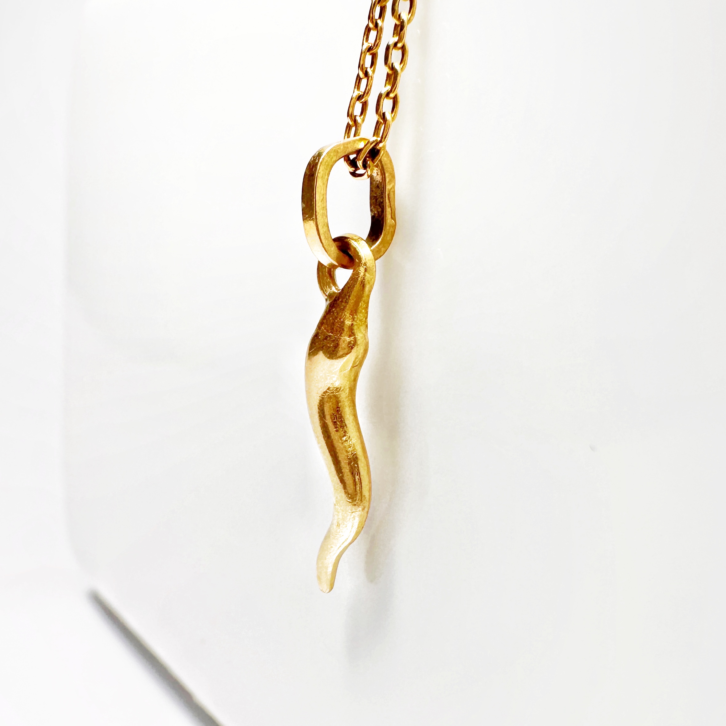 Vintage Gold Cornicello Italian Chili Pendant (3)