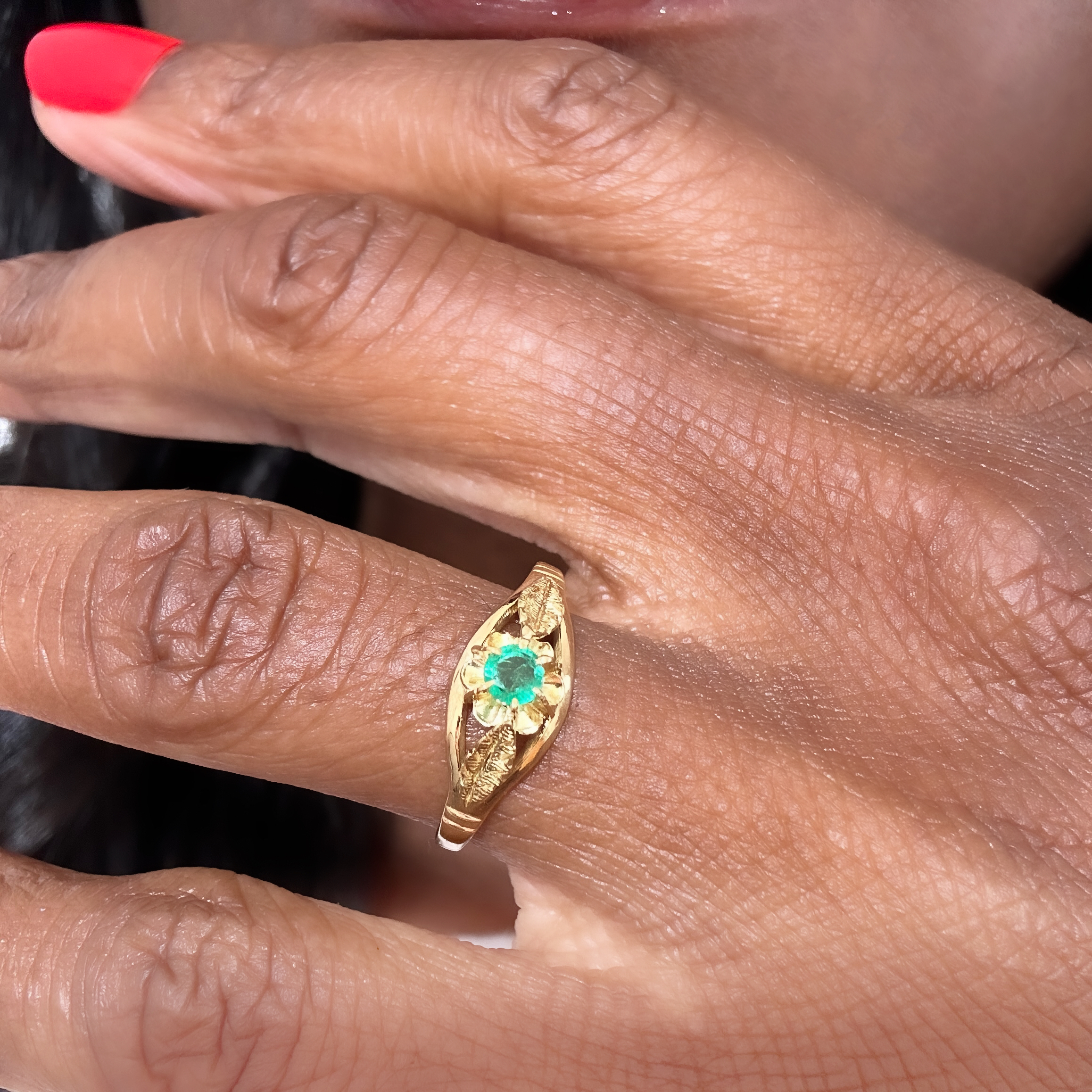 Vintage Gold Emerald Ring (2)