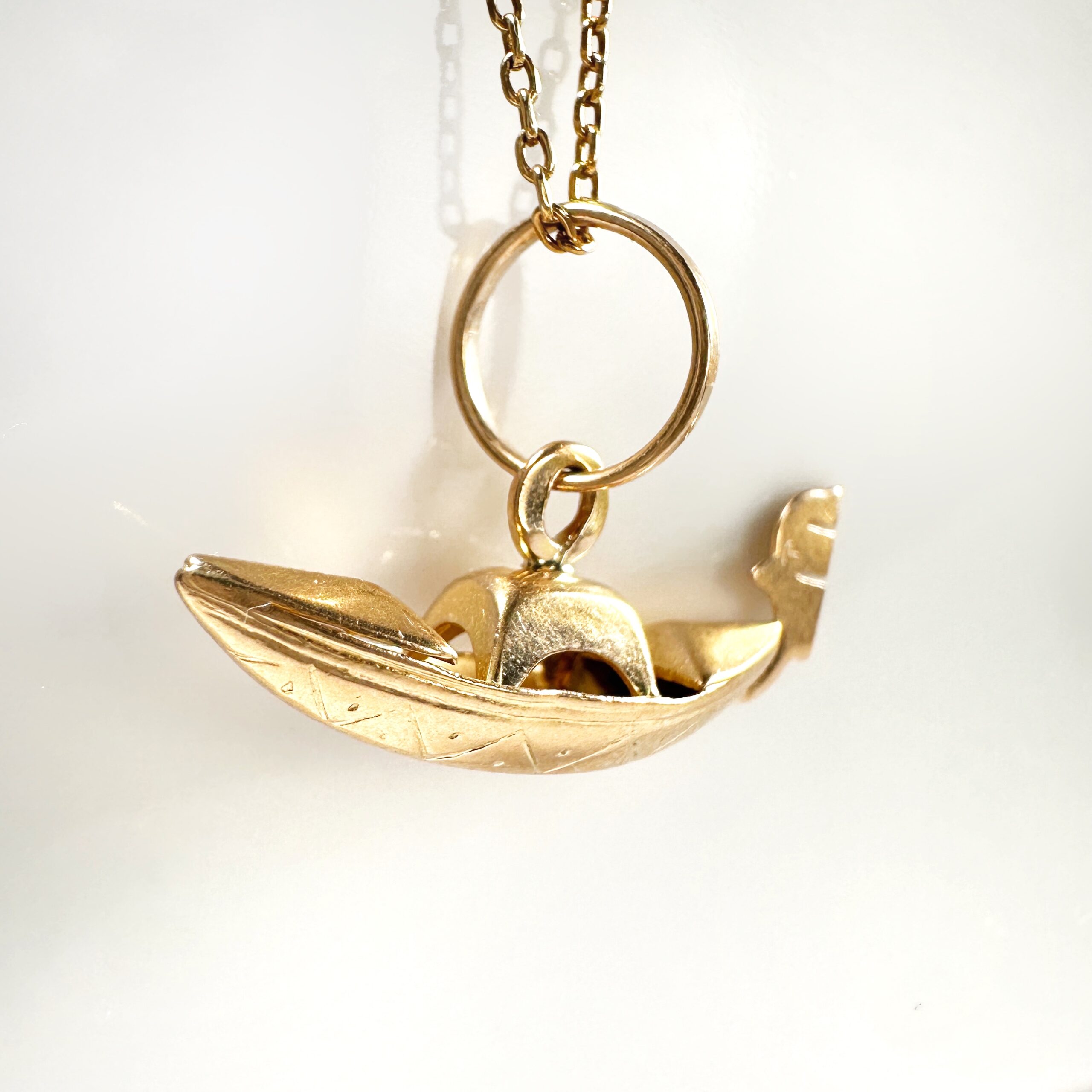 vintage_gold_venitian_gondola_pendant (2)
