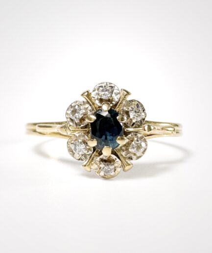 Gold, diamond and sapphire ring "Léona"