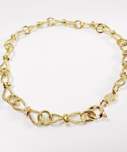Gold Infinity link Bracelet "Sally"