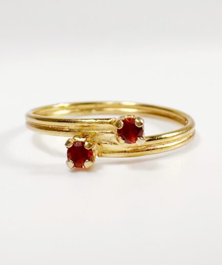 You and Me Yellow Gold and Garnet Ring "Garancia"