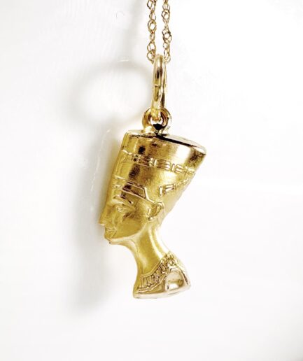 Pendentif Nefertiti or "Kehti"