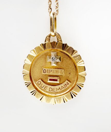 Médaille d'amour or, rubis et diamant Augis "Rosine"