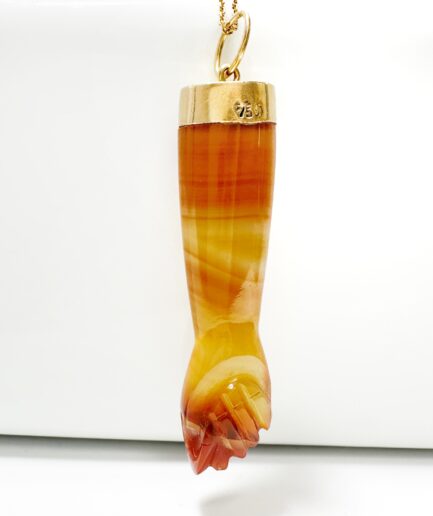 Pendentif Mano Figa porte bonheur or et agate rubanée "Nello"