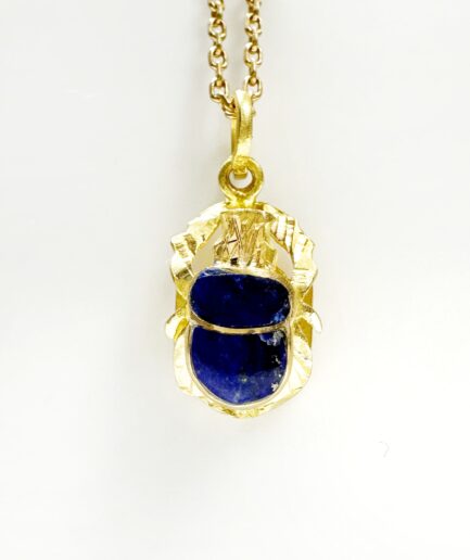 Gold and lapis lazuli scarab pendant "Khepre"