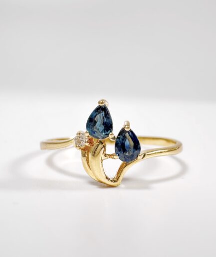Bague or, saphirs et diamant "Iriselle"