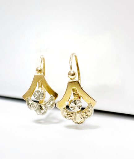 Boucles d'oreilles dormeuses or "Myrielle"