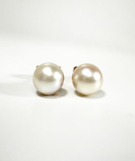 Puces d'oreilles or et perles de culture "Nola"